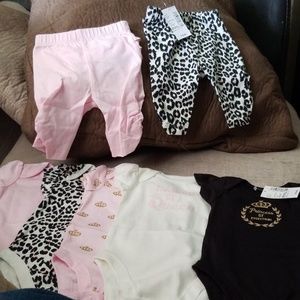 NWT 5 onsies with 2 pairs of matching pants
